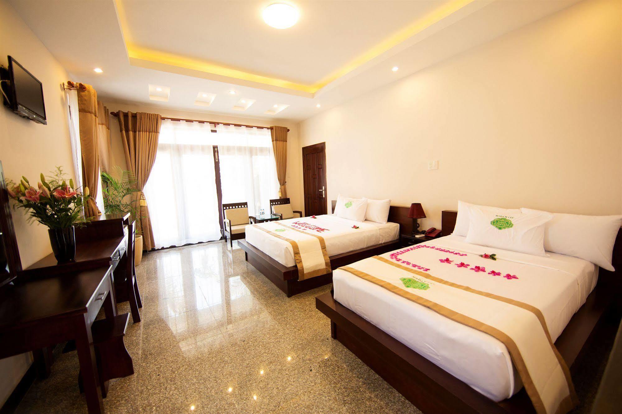 פאן ת'ייט Saigon Emerald Beach Resort מראה חיצוני תמונה